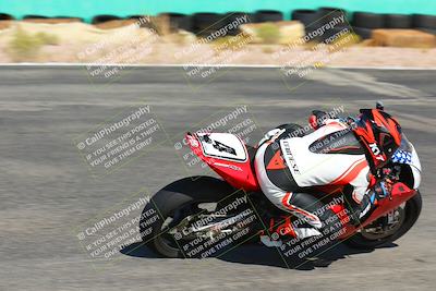 media/Oct-15-2022-TrackXperience (Sat) [[8f70b8b0be]]/Group 2/session 2 turn 3 and 4/